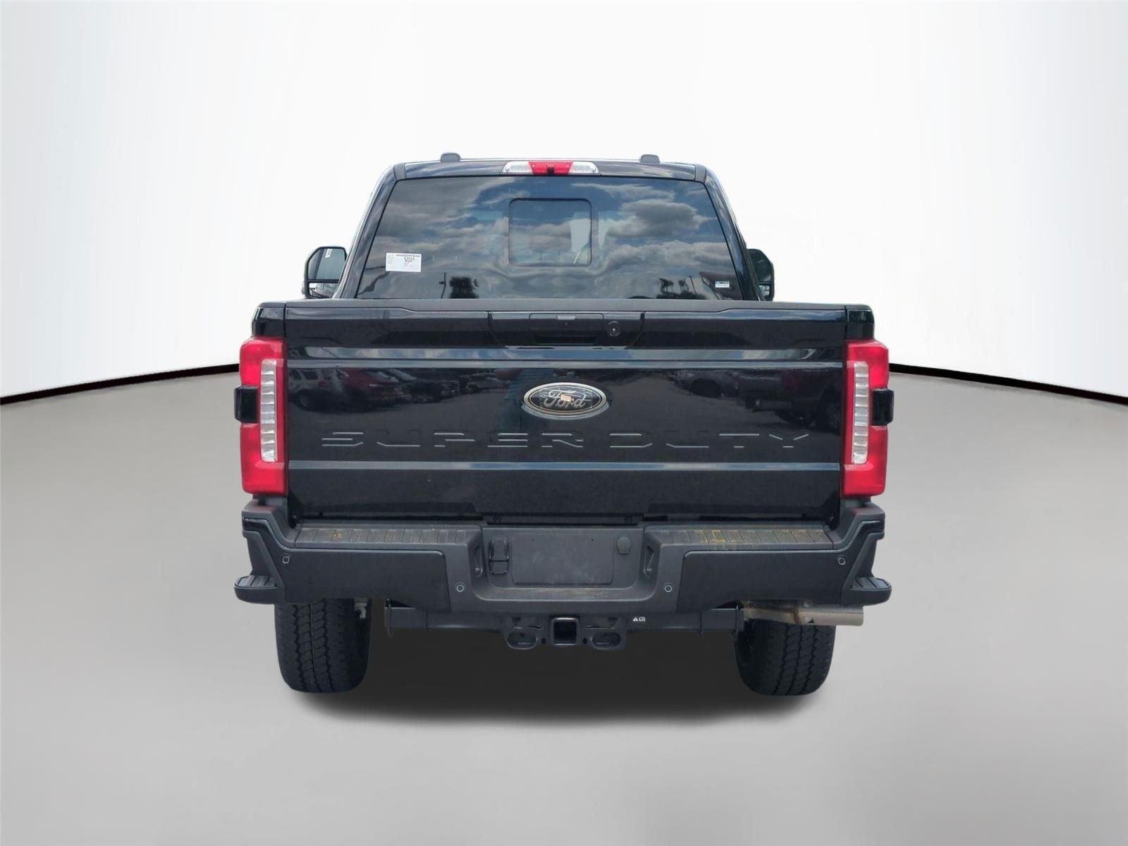 New 2026 Agate Black Metallic Ford F-250® Lariat® image 4