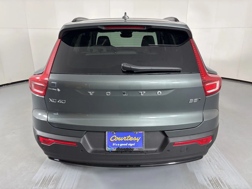 New 2026 Forest Lake Volvo Plus image 7