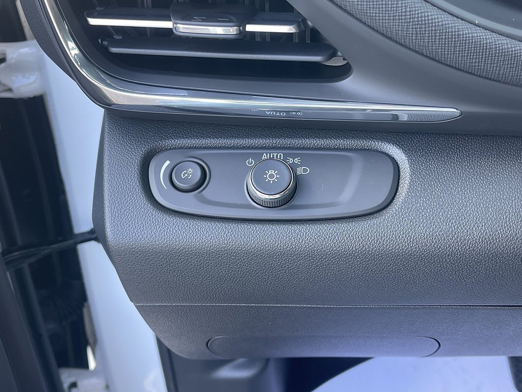 2026 Buick Envista Preferred - Photo 25
