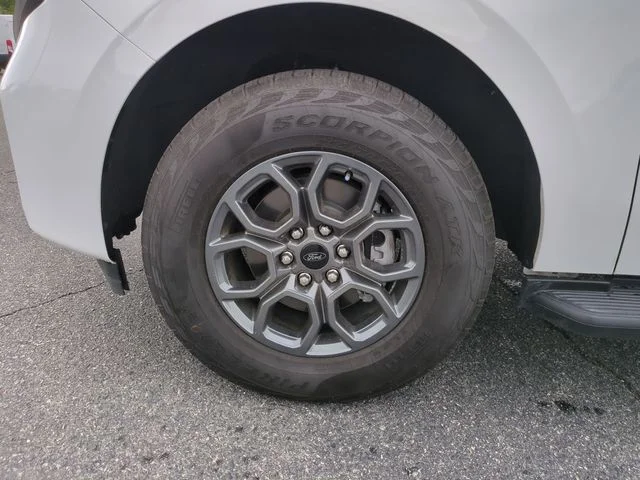 Used 2025 White Ford Active image 10