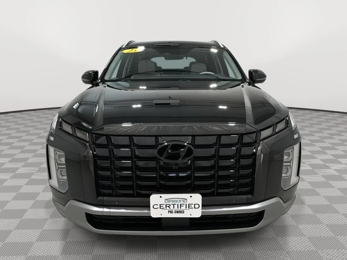 Used 2023  Hyundai Limited image 8