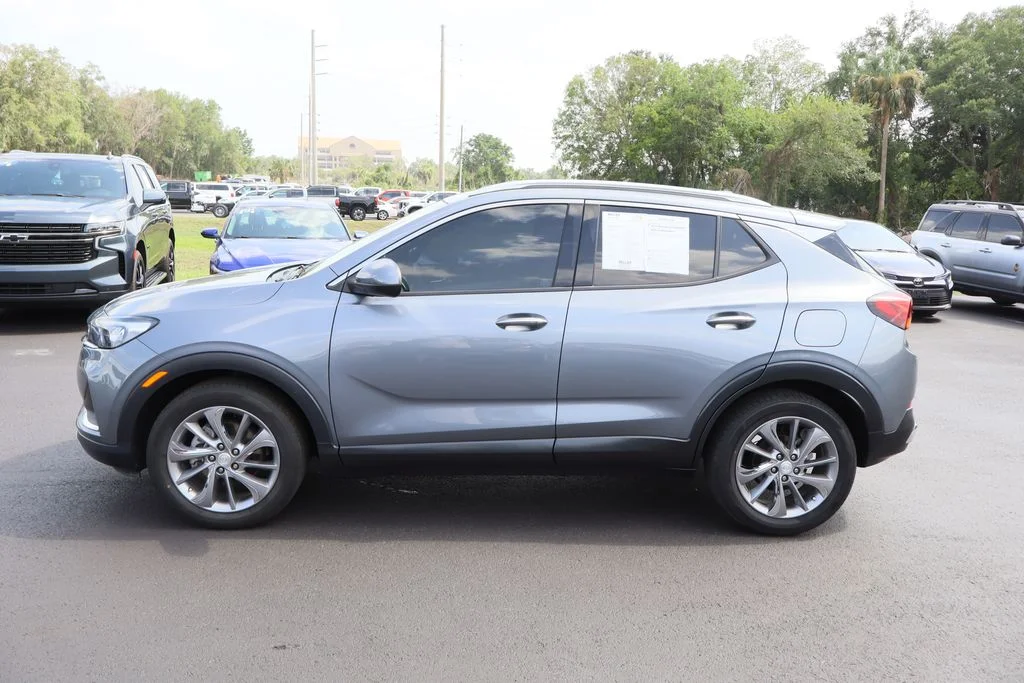 Used 2022 Gray Buick Essence image 6