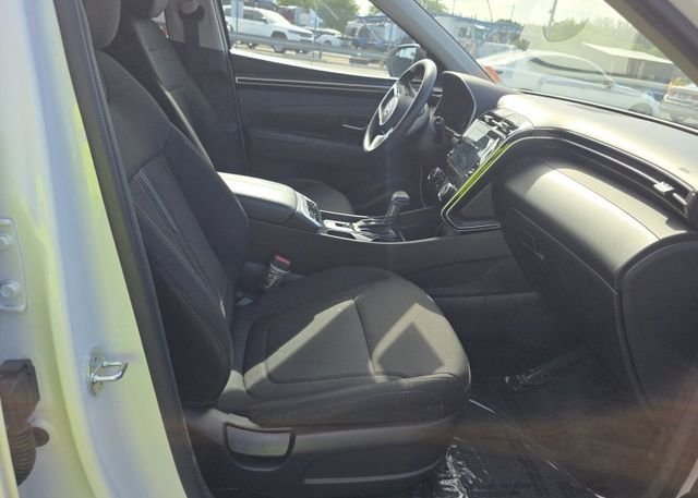 Used 2023 White Hyundai SEL image 8