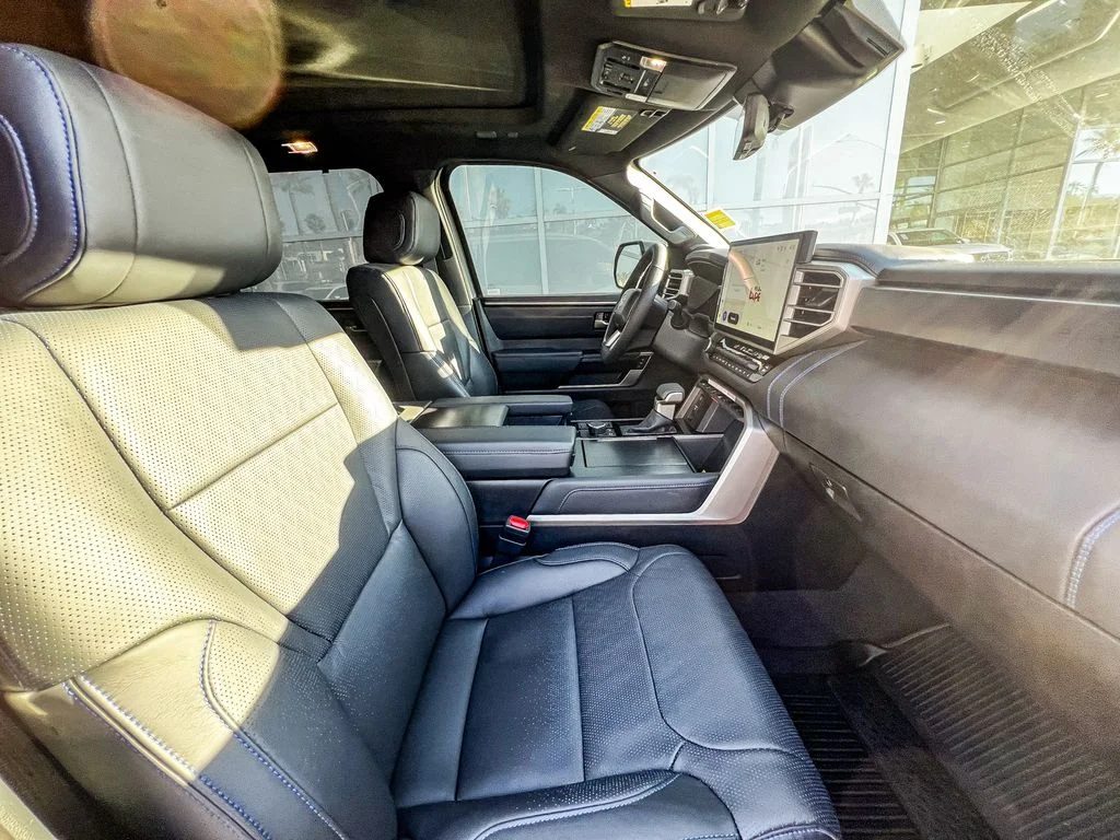 2026 Toyota Sequoia Platinum - Photo 15