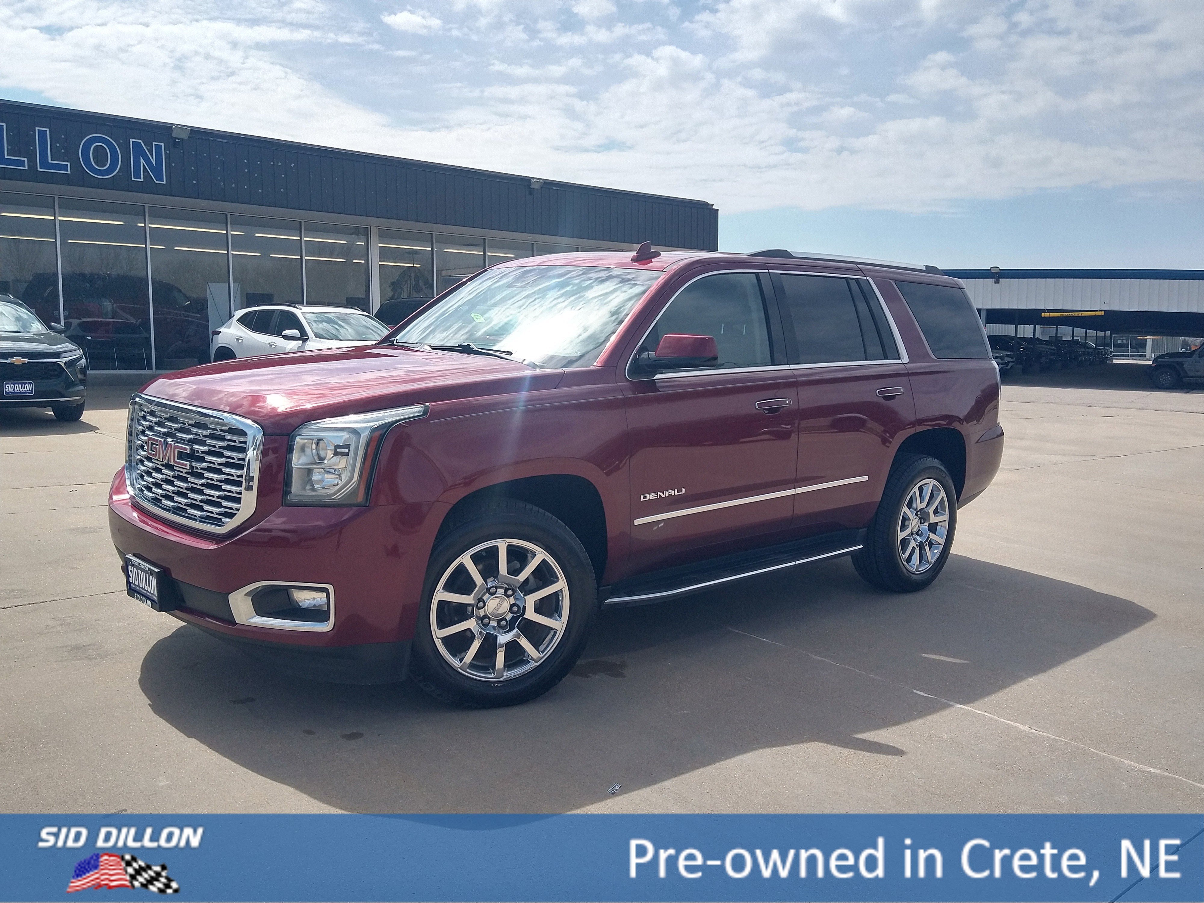 2018 GMC Yukon 4WD Denali's photo