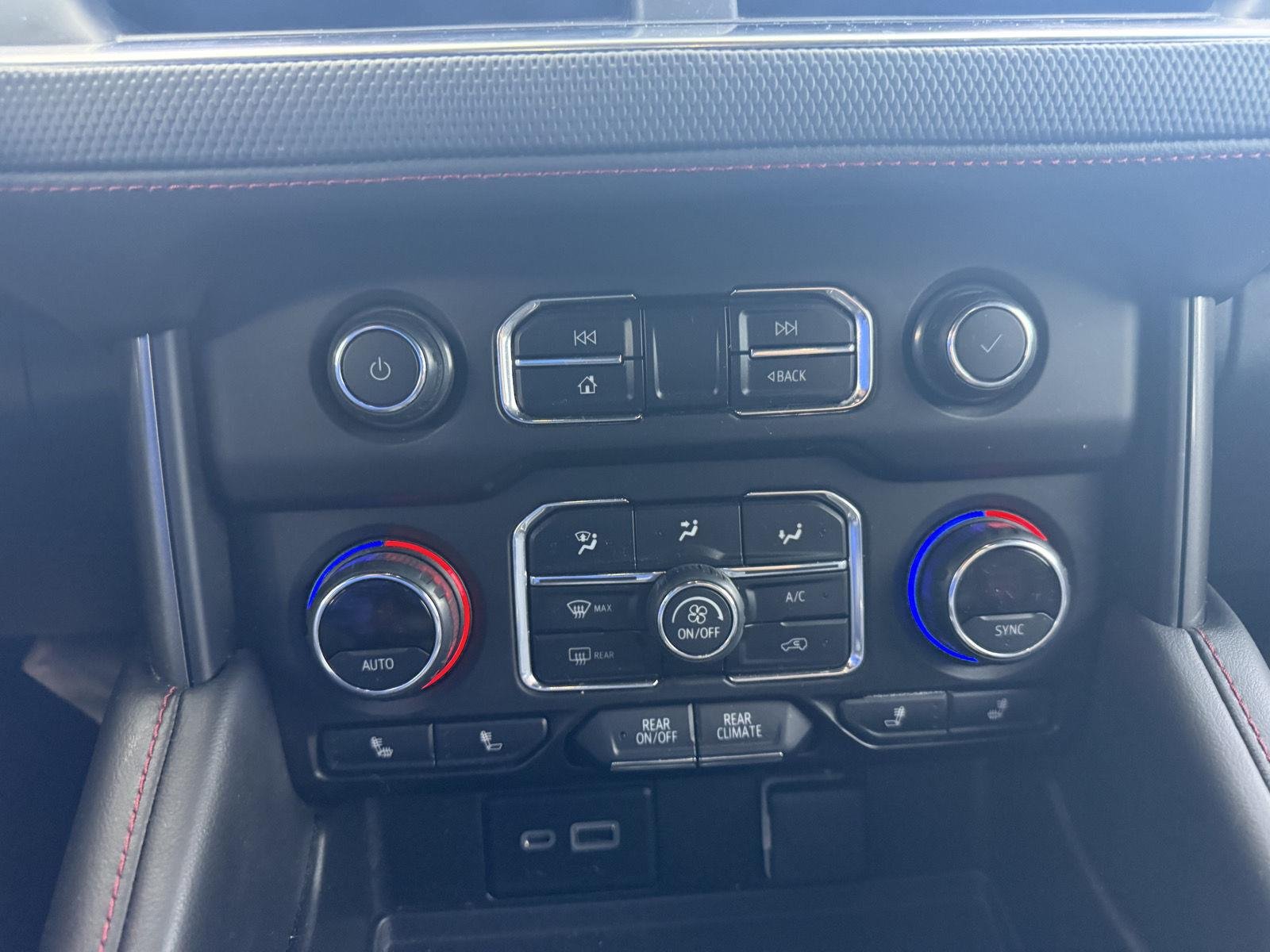 Used 2021 Summit White Chevrolet RST image 11