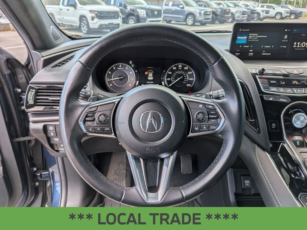 Used 2025  Acura Base image 15