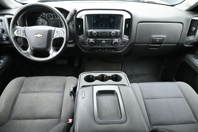 Used 2015 Black Chevrolet LT image 18