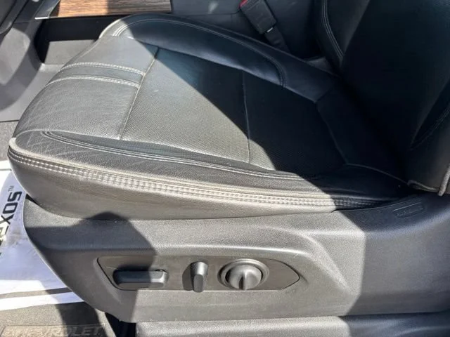 Used 2019 BLACK Chevrolet High Country image 16