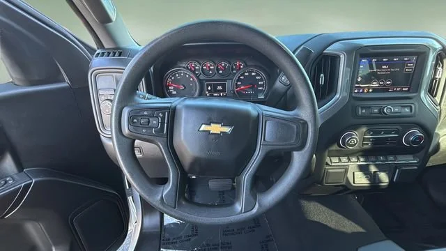 Used 2022 Summit White Chevrolet Custom image 14