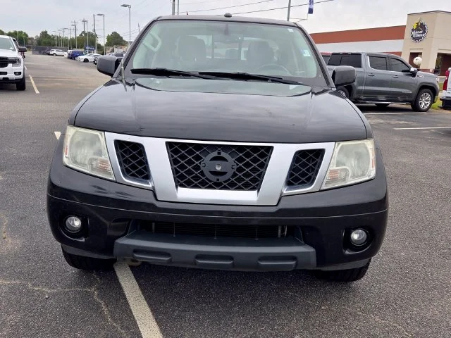 Used 2019 Black Nissan PRO-4X image 2