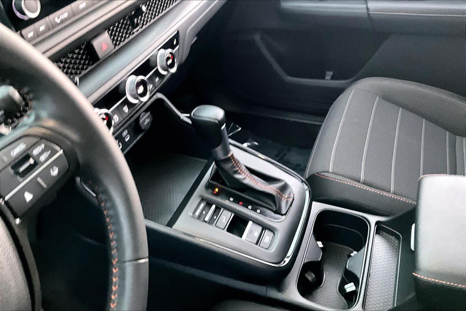 Used 2025 Meteorite Gray Metallic Honda Sport image 16
