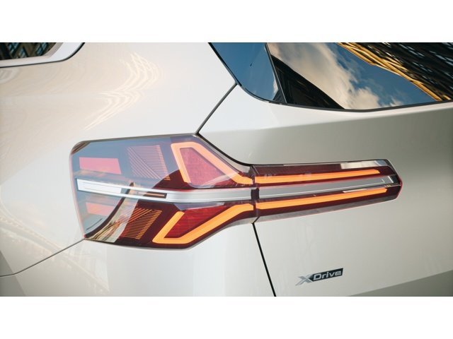 2026 BMW X3 30 - Photo 8