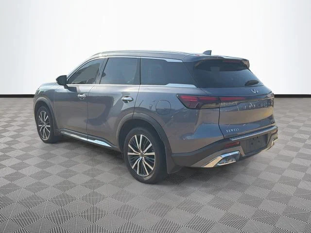 Used 2022 Blue INFINITI Sensory image 5