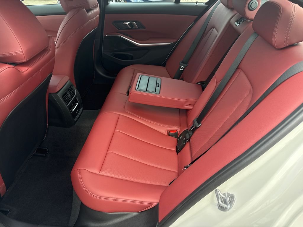 New 2026 Alpine White BMW 330i image 17