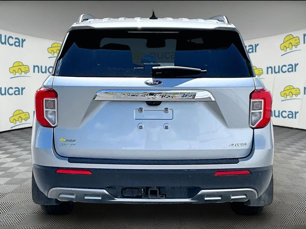 Used 2023 Silver Metallic Ford XLT image 5