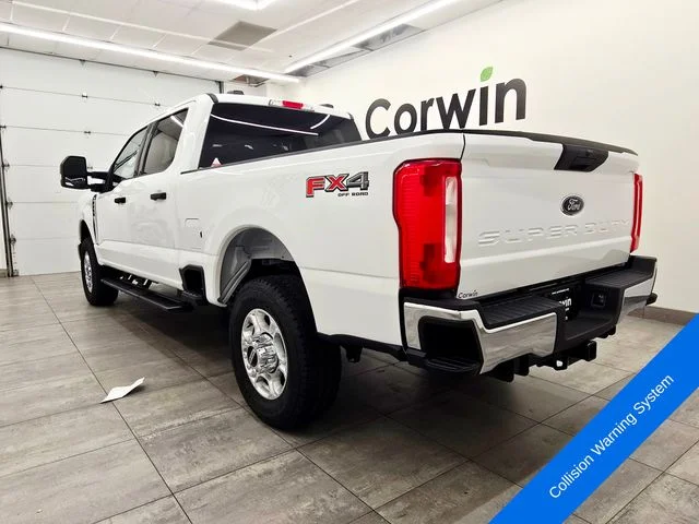 New 2026 Oxford White Ford F-250® XLT image 3