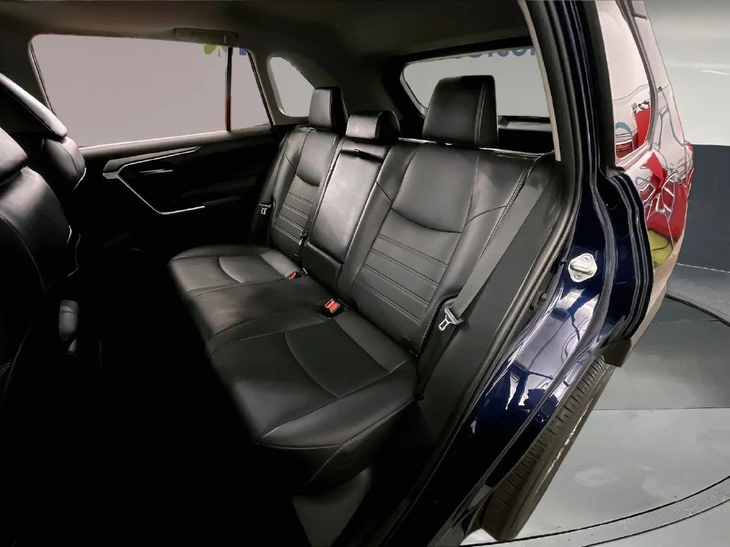2023 Toyota RAV4 XLE Premium - Photo 30