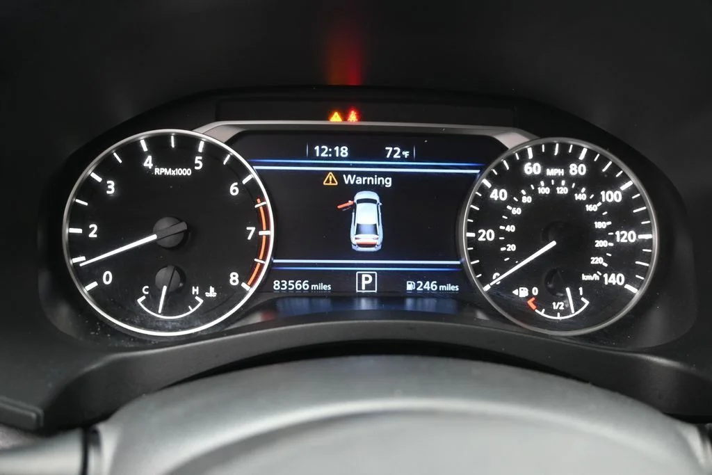 Used 2021 Black Nissan 2.5 SR image 22