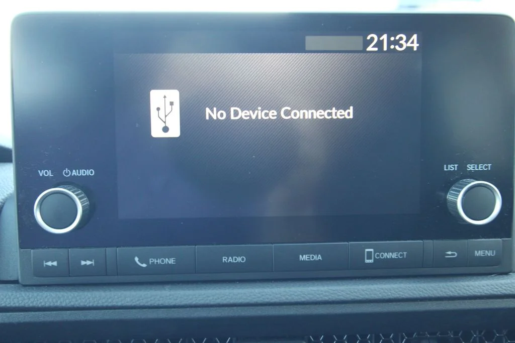 Used 2025  Honda EX image 32