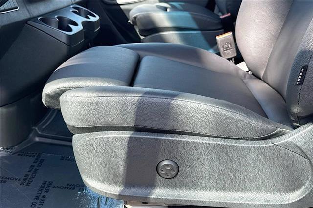 New 2026 Pebble Gray Mercedes-Benz  image 44