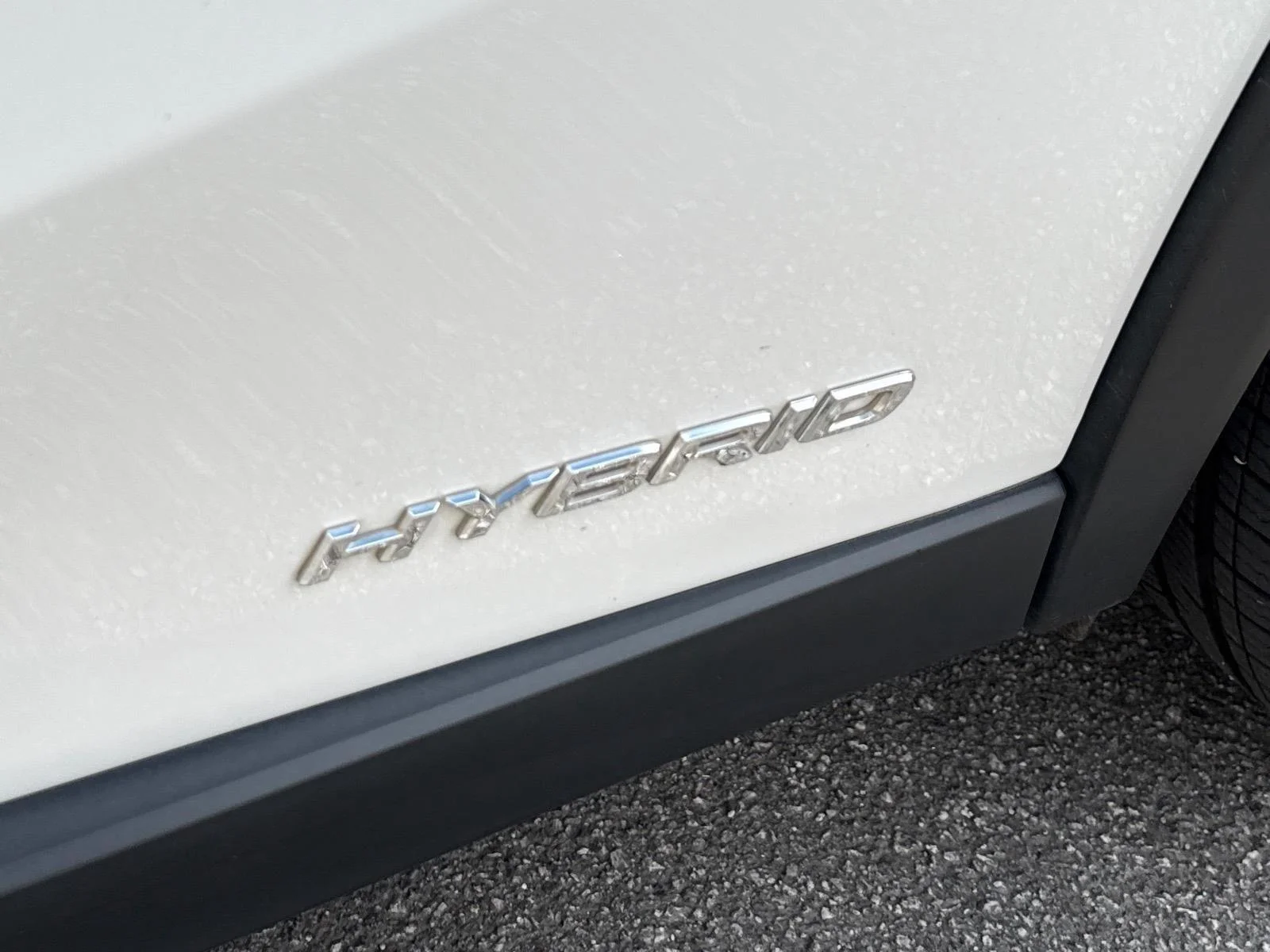 Used 2020 Eminent White Pearl Lexus UX 250h image 19
