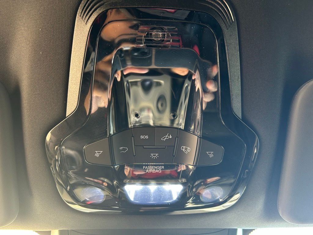 2025 Alfa Romeo Stelvio Base - Photo 37