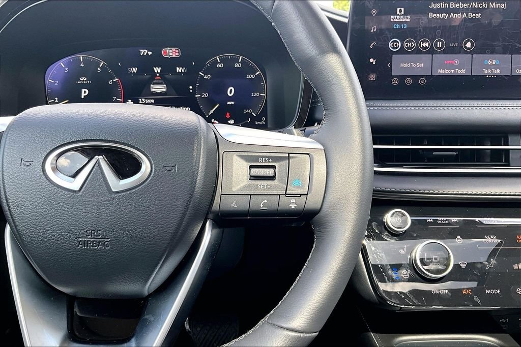 Used 2026 Gray INFINITI LUXE image 19