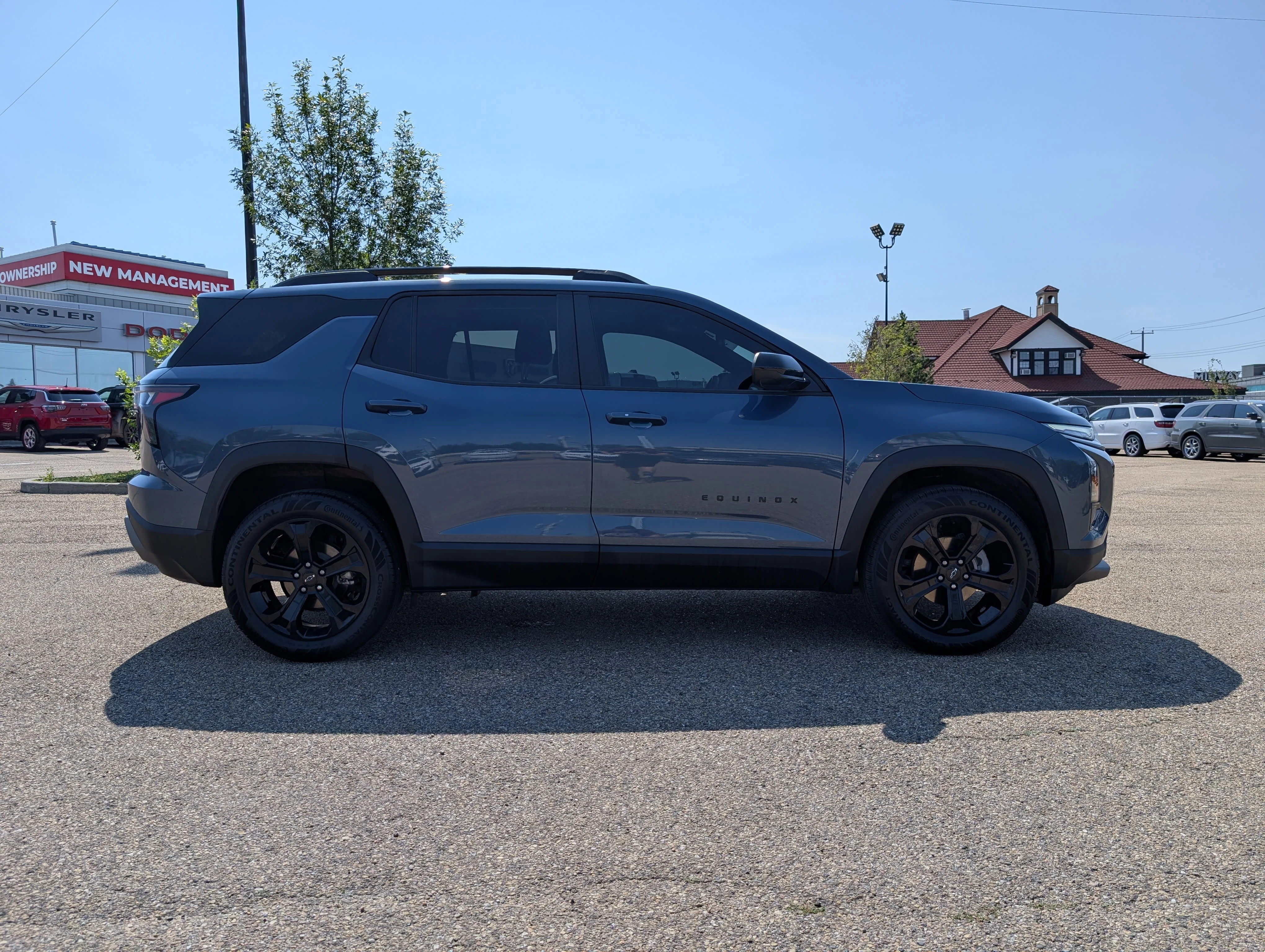 Used 2025 Lakeshore Blue Chevrolet AWD LT image 8