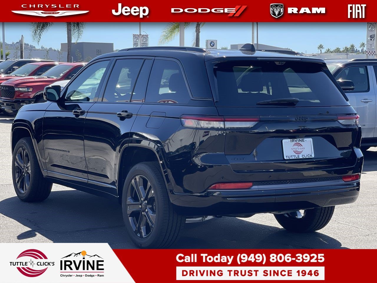 New 2027 High-Gloss Black Paint Jeep Limited Reserve image 10