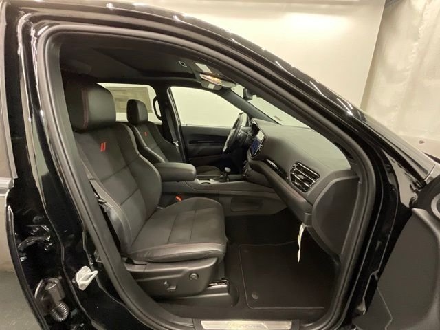 New 2026 Diamond Black Clear-Coat Exterior Paint Dodge GT Plus image 23