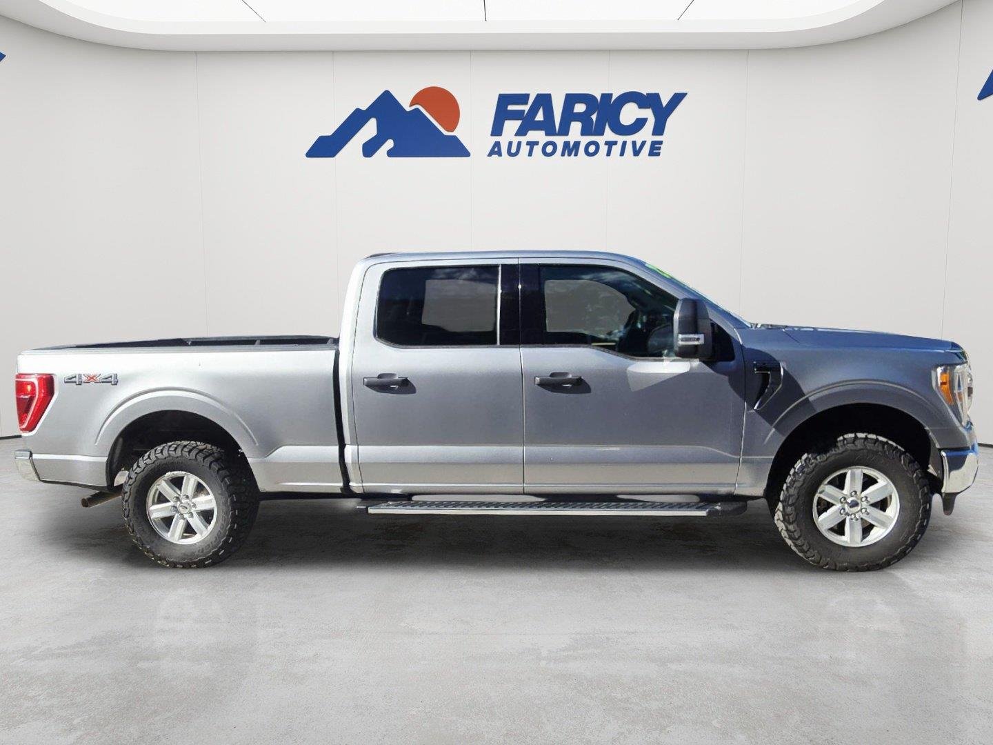 Certified Used 2021 Iconic Silver Ford XLT image 4