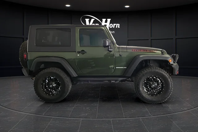 Used 2009 Green Metallic Jeep Rubicon image 8