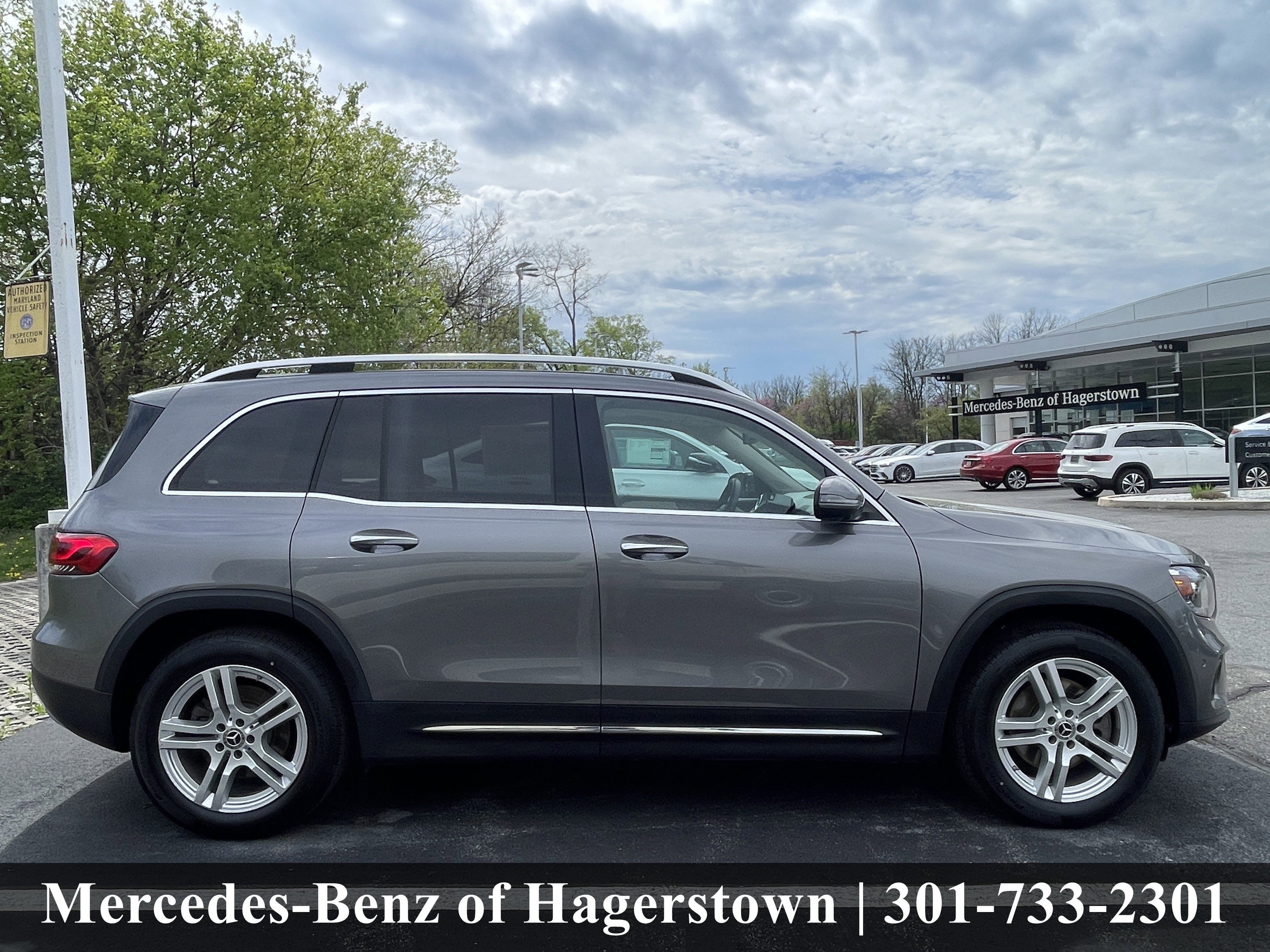 Certified Used 2022 Mountain Grey Metallic Mercedes-Benz GLB 250 4MATIC® SUV image 35