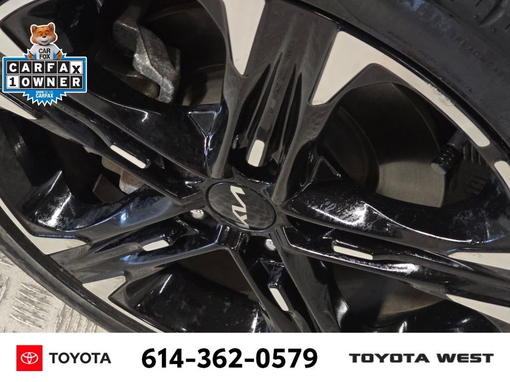 Used 2022 Gray Kia GT-Line image 12