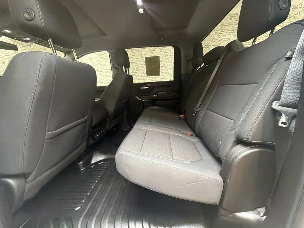 Used 2022 Summit White GMC SLE image 13