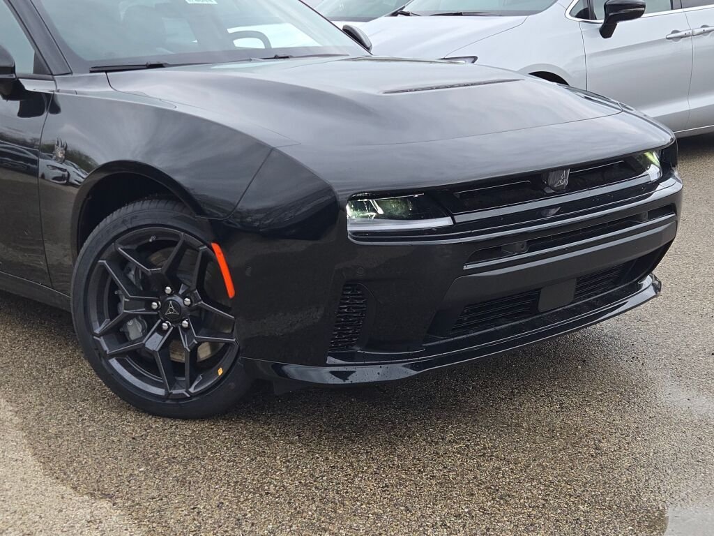 New 2026 Diamond Black Crystal Pearlcoat Dodge Scat Pack image 3