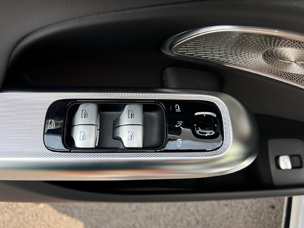 New 2026 MANUFAKTUR Alpine Grey Mercedes-Benz E 350 image 46