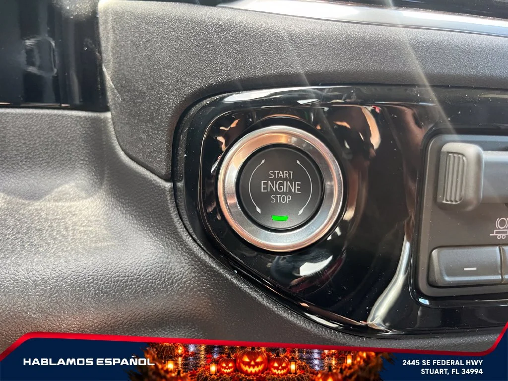 New 2026 Onyx Black GMC Elevation image 28
