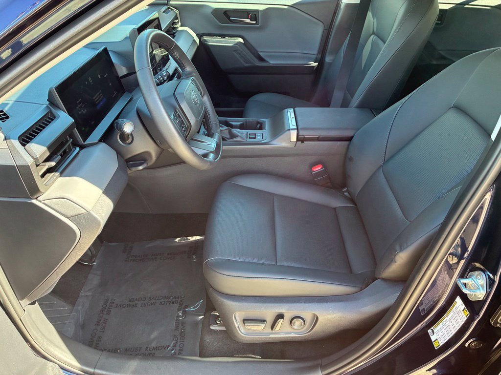Used 2026  Toyota XLE Premium image 15