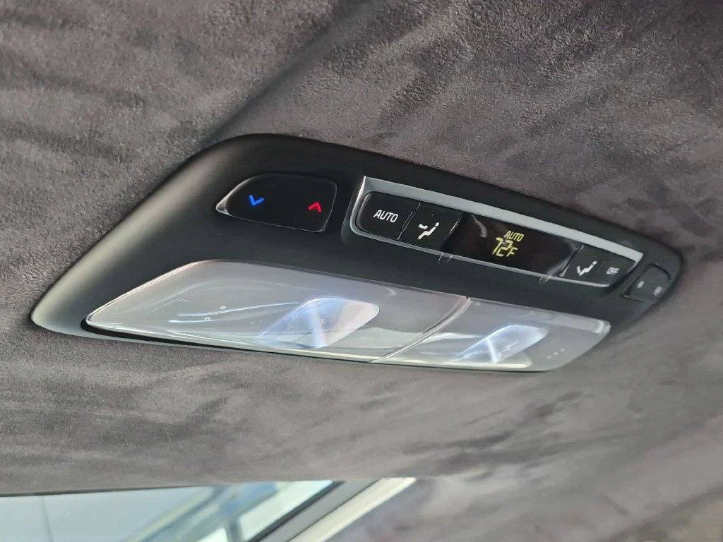 Used 2025 Green Kia SX-Prestige X-Line image 30