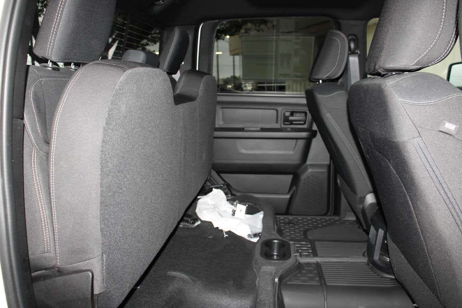 2025 RAM 3500 Tradesman - Photo 44