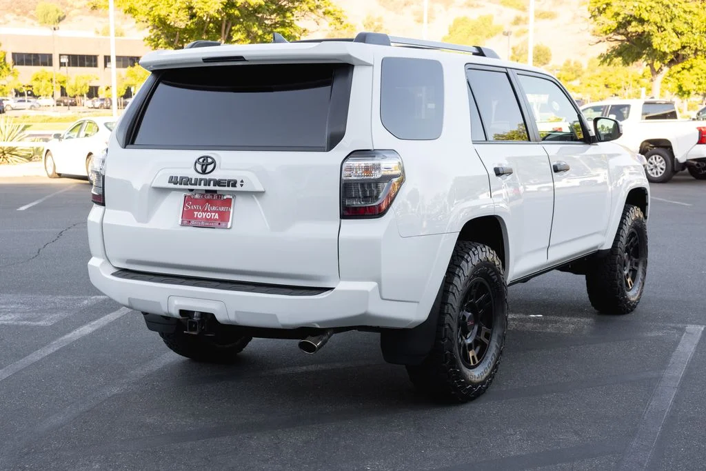 Certified Used 2021 Super White Toyota SR5 image 5