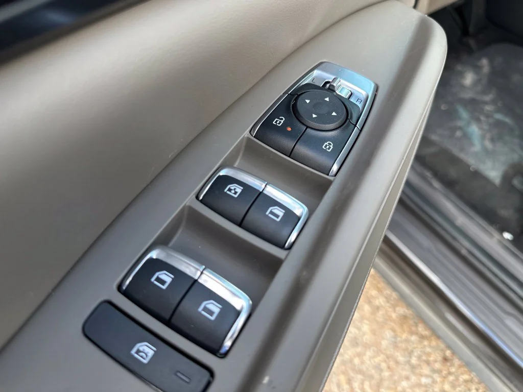 New 2027  Kia LXS image 7