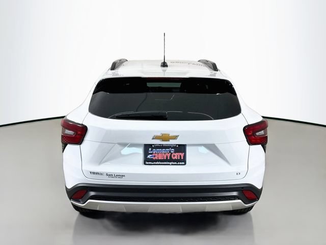 New 2026 Summit White Chevrolet LT image 7