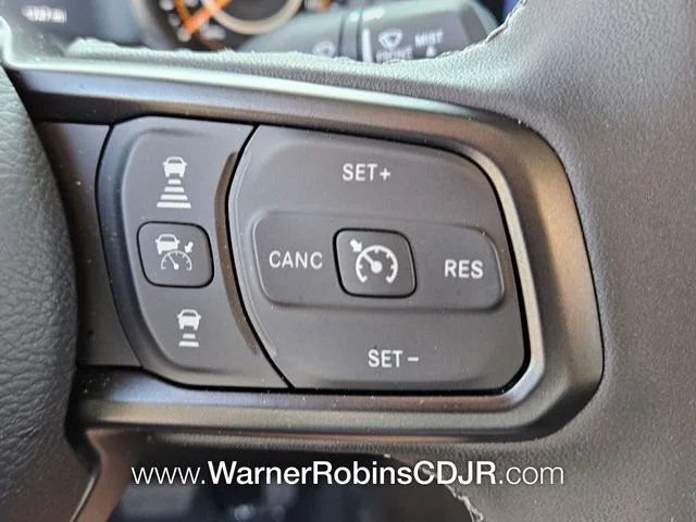 New 2025 Black Clear-Coat Exterior Paint Jeep Sport S image 26
