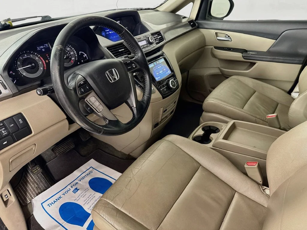 Used 2015 White Honda EX-L image 10