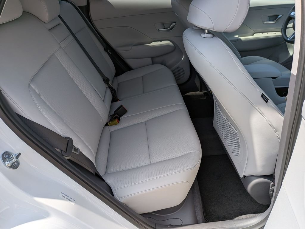 Certified Used 2026 White Hyundai SEL Premium image 27