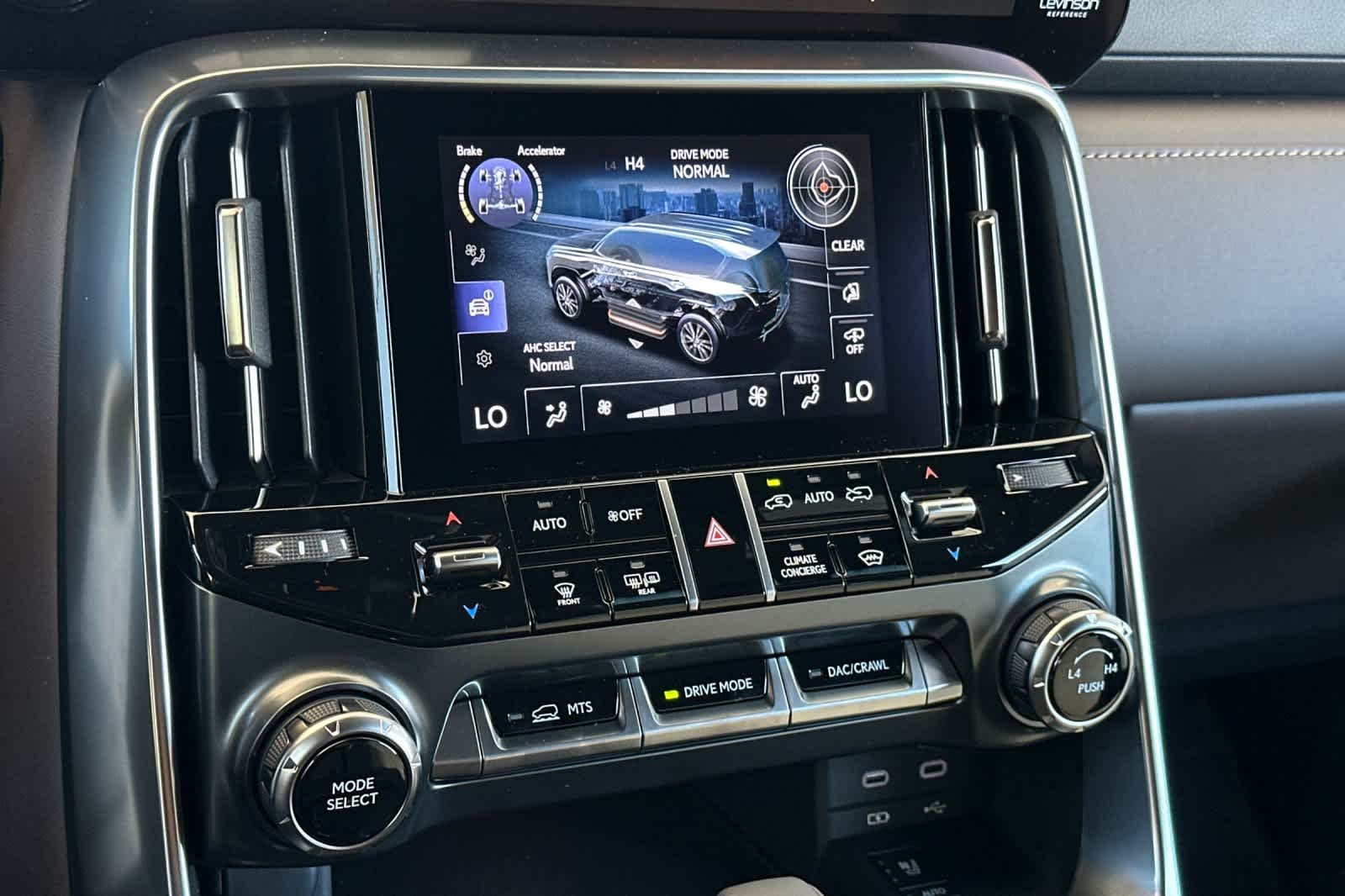 New 2026 Manganese Luster Lexus LX 700h LUXURY image 23