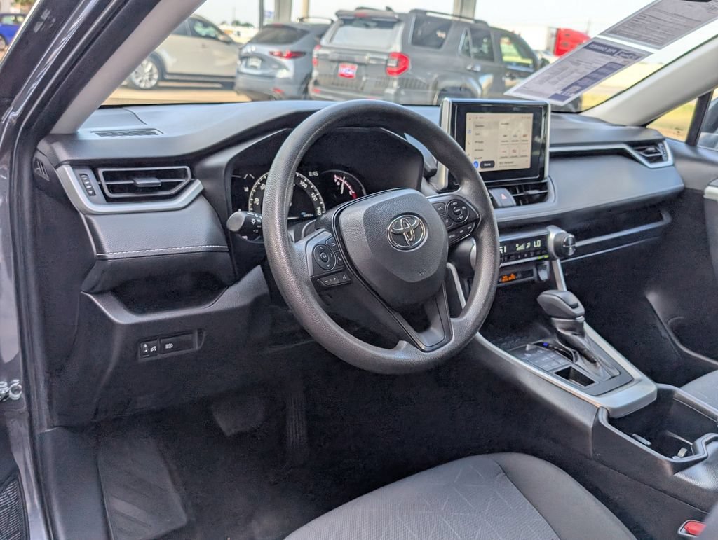 Used 2025 Gray Toyota XLE image 4